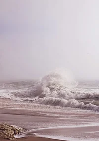 Wzburzone fale na końcu świata