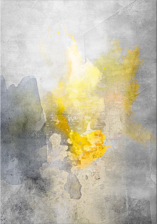 Słoneczna postać wśród chmur